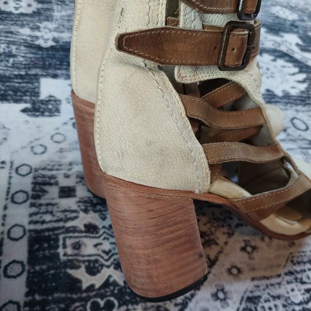 Freebird By Stevens Tiara Heeled Peep Toe‎ Sandals Size 7